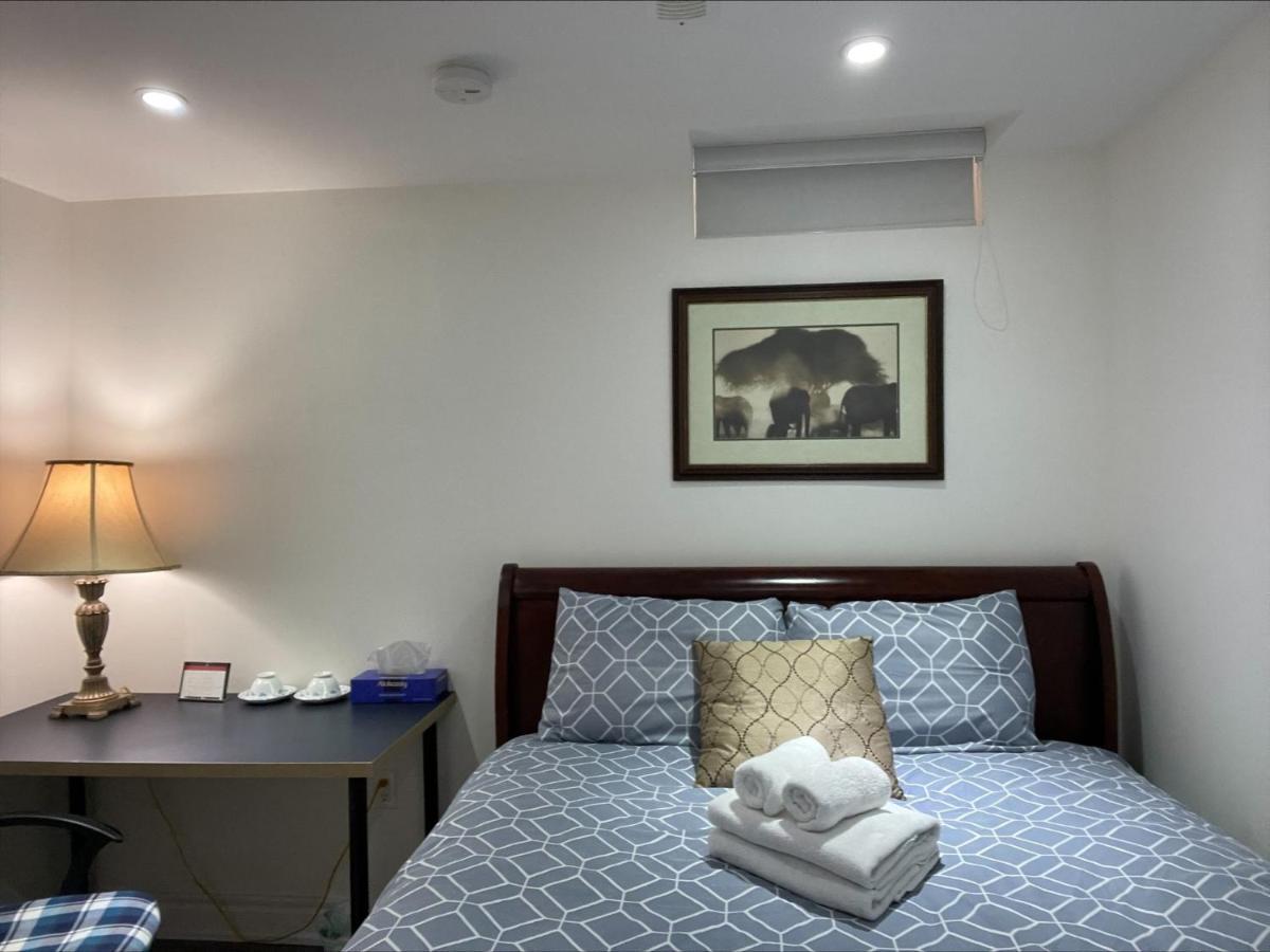 Btn Family-Style Bustling Area Self-Check-In So Fast Fiber Net Free Parking Apartment โตรอนโต ภายนอก รูปภาพ